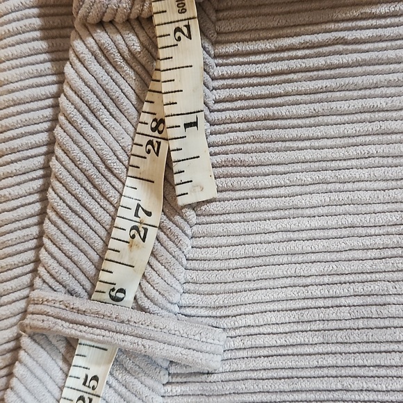 Mid-Rise Wide Wale Corduroy Slacks 🍁 - Picture 12 of 12